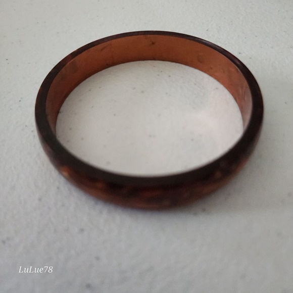 Women's Marbled Pattern Bangle Bracelet - Picture 6 of 11